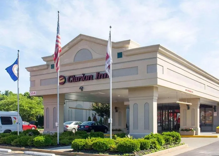 B&B only: Clarion Inn Fredericksburg North